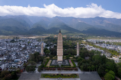 航拍云南大理崇圣寺三塔文化旅游区