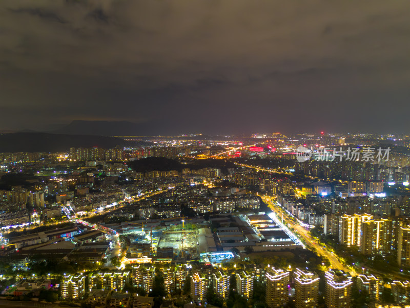 航拍福州城市夜景下与繁华立交桥及周边建筑