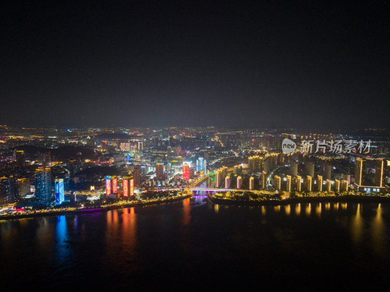 安徽芜湖城市夜景灯光航拍图