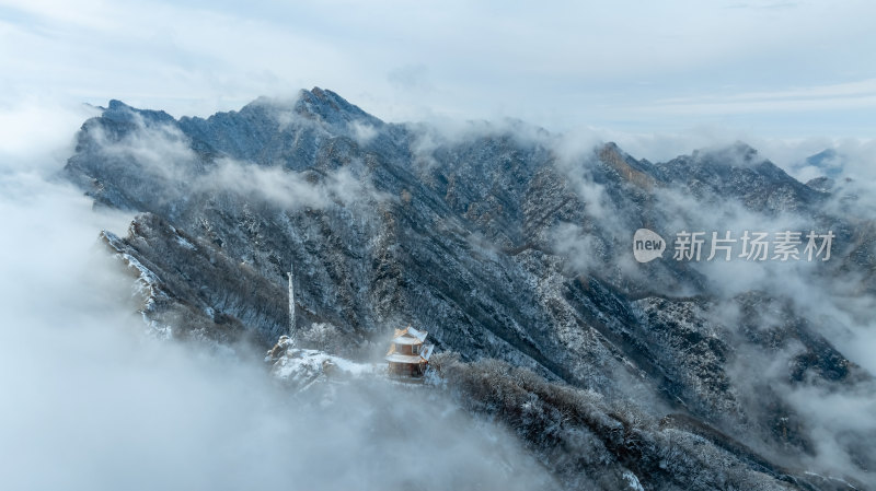 高山雪后云海航拍