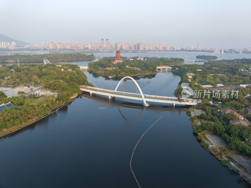 福建厦门集美水月广场杏林阁日落夜景航拍