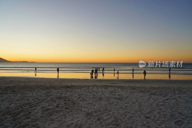 南非开普敦，Bloubergstrand Beach的日落