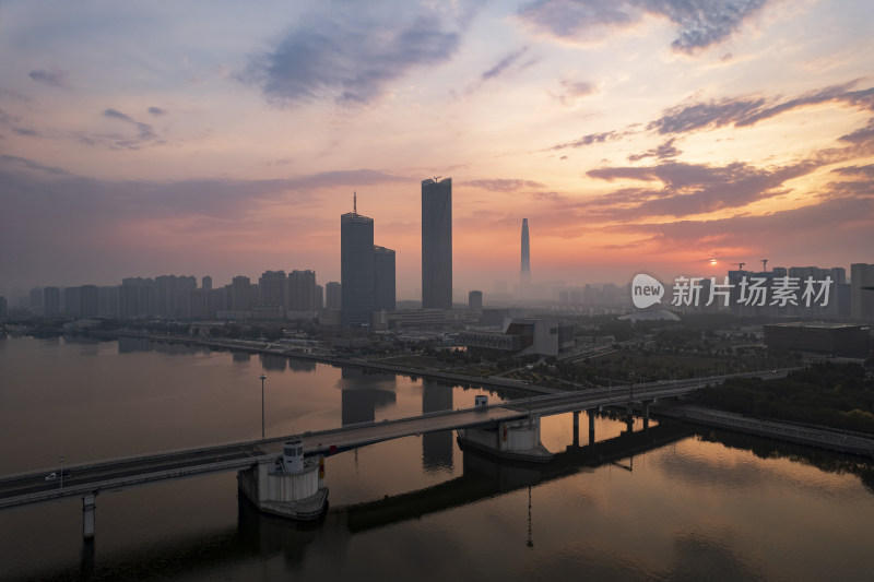 天津滨海海河响螺湾于家堡日出城市风光航拍