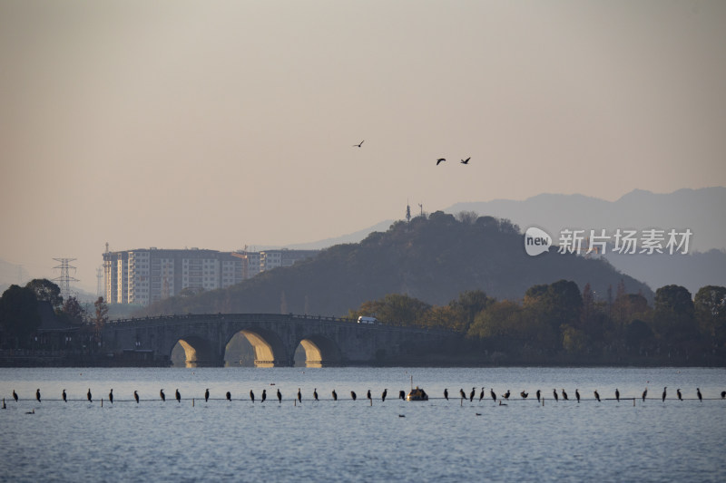 杭州萧山区湘湖景区秋色风光航拍