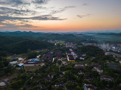 温泉度假村