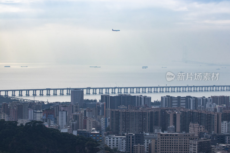 深圳铁仔山公园看深圳西湾