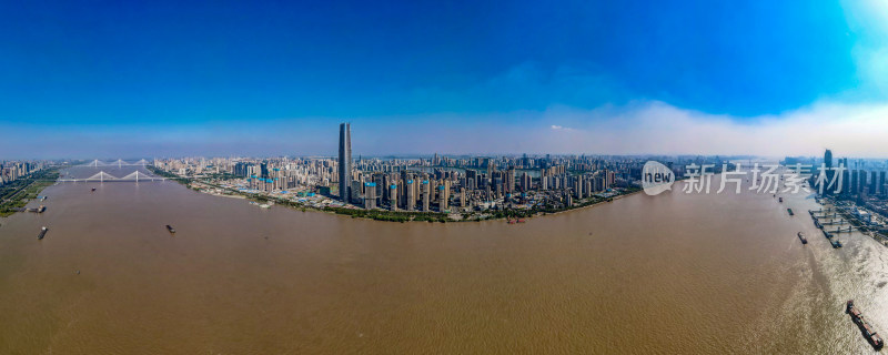 湖北武汉长江两岸城市风光全景图航拍