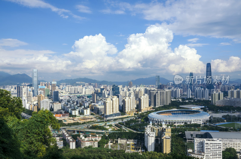 深圳笔架山顶看罗湖CBD城市高楼建筑全景