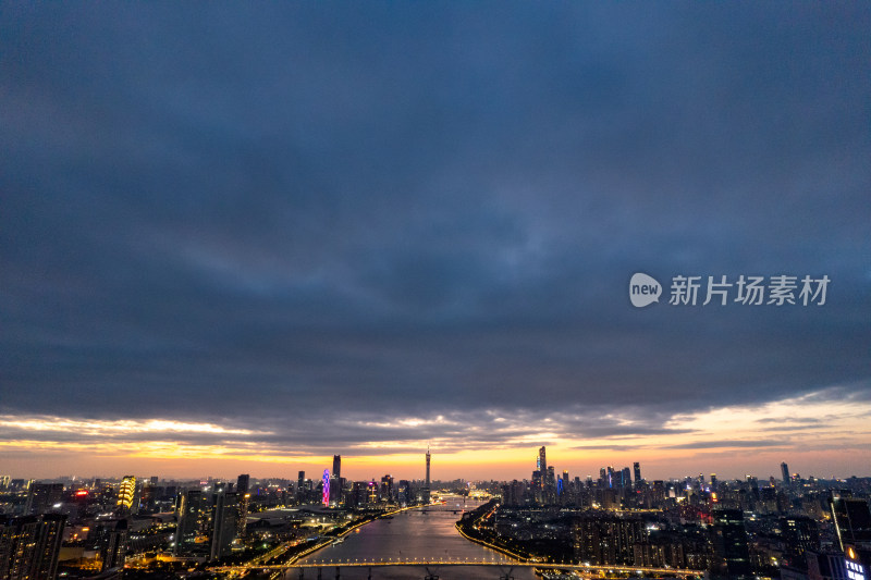 广州城市夕阳晚霞夜幕降临夜景航拍摄影图