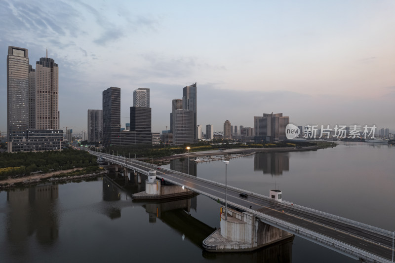 天津滨海海河响螺湾于家堡日出城市风光航拍