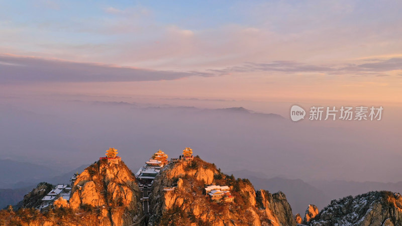 河南洛阳老君山雪景