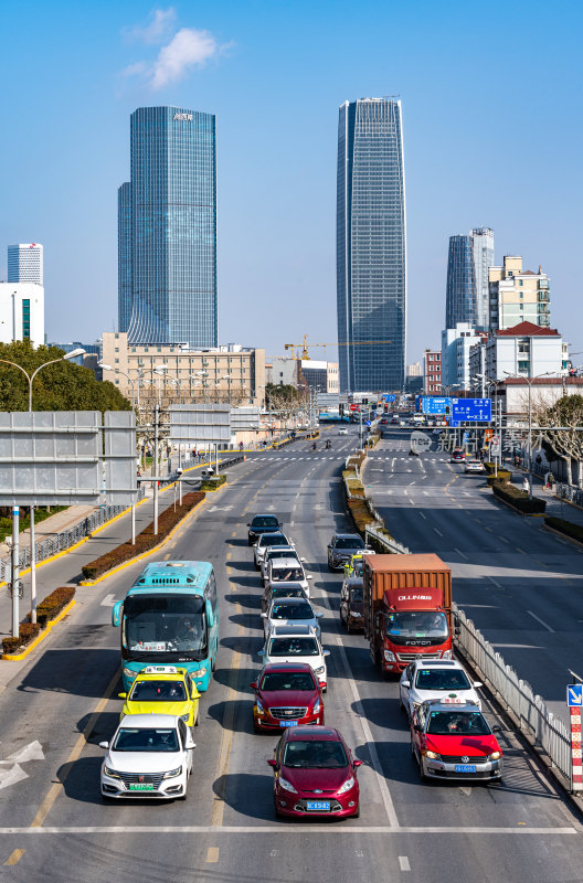 上海石龙路天桥城市建筑景观