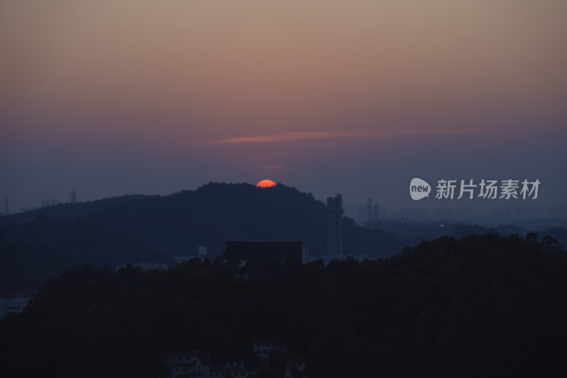 夕阳西下的番禺