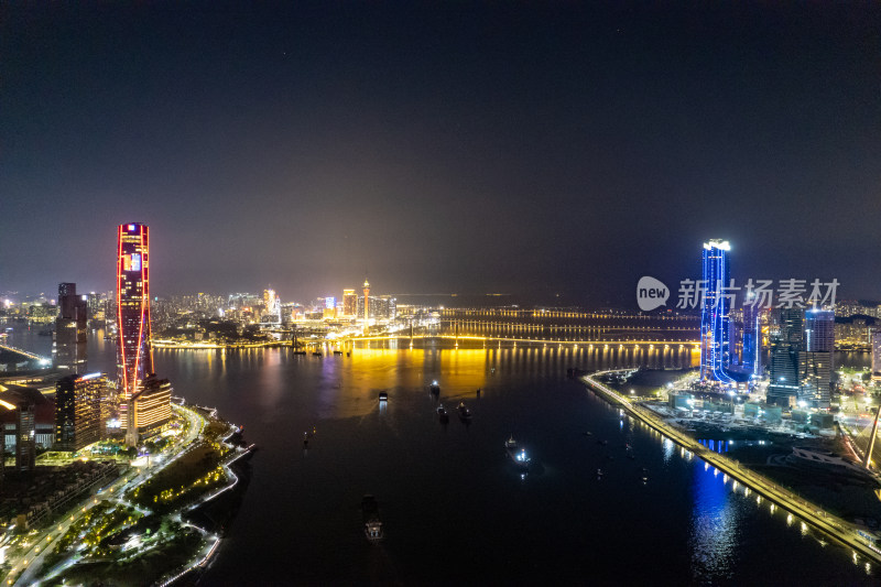 珠海澳门城市夜景灯光航拍图