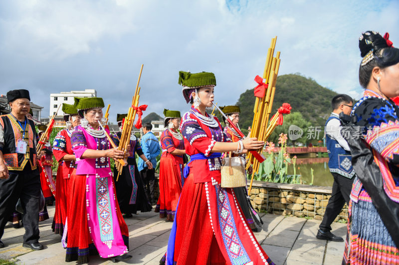 苗族八月八风情节  贵州兴仁鲤鱼坝