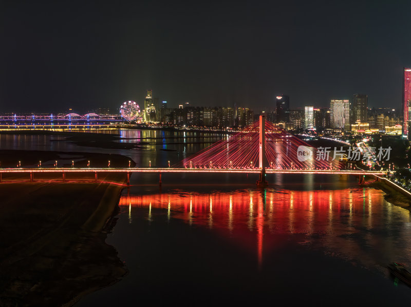 江西南昌新图书馆建筑蓝调夜景高空航拍