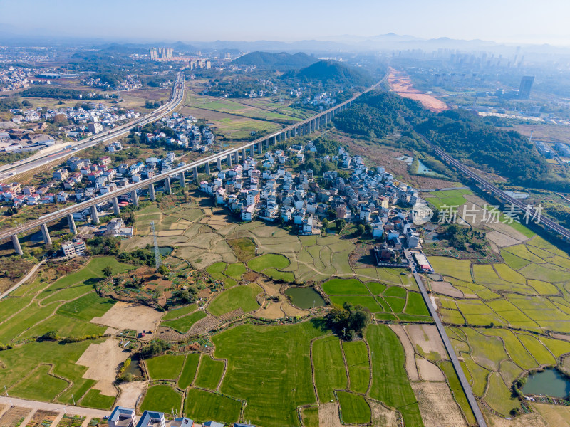 城市发展郊区农村航拍图