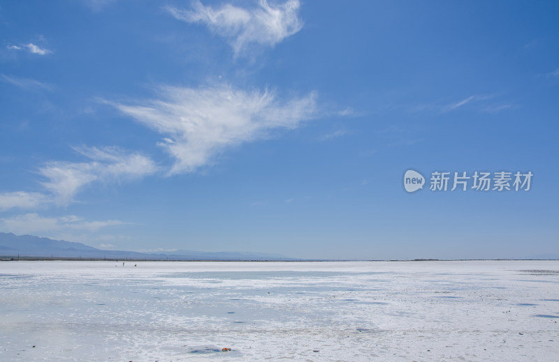 青海海西州茶卡盐湖旅游景区雪白盐湖风光