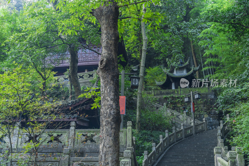 杭州飞来峰韬光寺古建筑风景