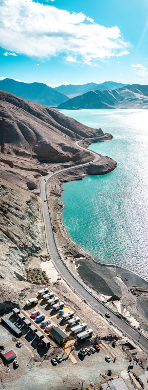 中国新疆维吾尔自治区阿克陶县白沙湖景区