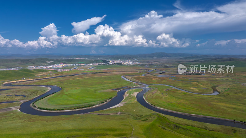 草原河流湿地航拍