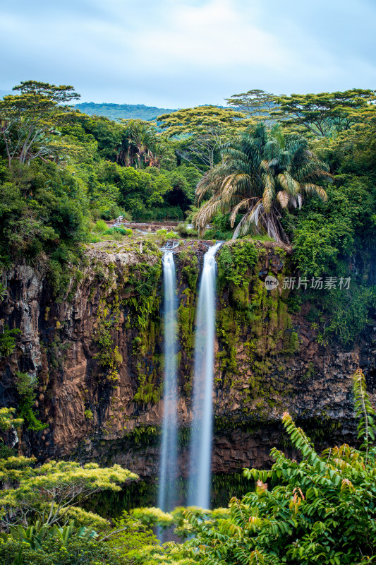 毛里求斯夏玛尔瀑布风景