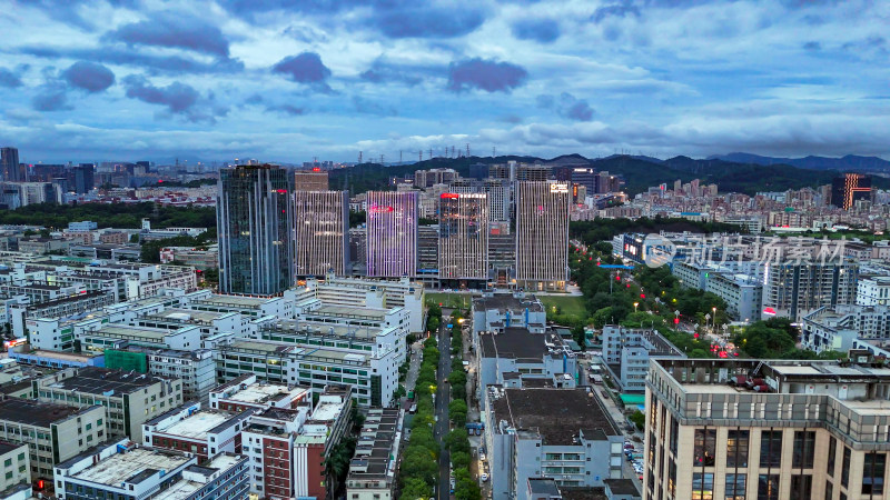 广东深圳城市夜幕降临夜景航拍