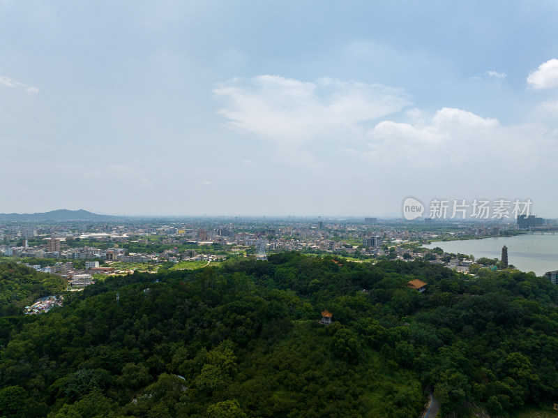 航拍夏季广东潮州凤凰山与凤凰塔风光