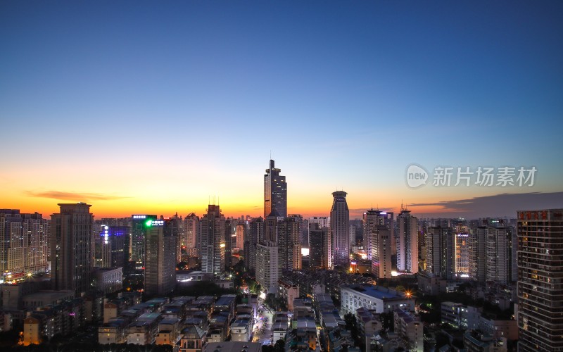 广西南宁地王大厦城市风光建筑夜景