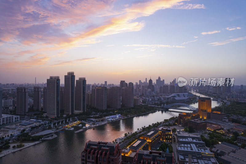 天津海河风景线国泰桥城市建筑日落夜景航拍