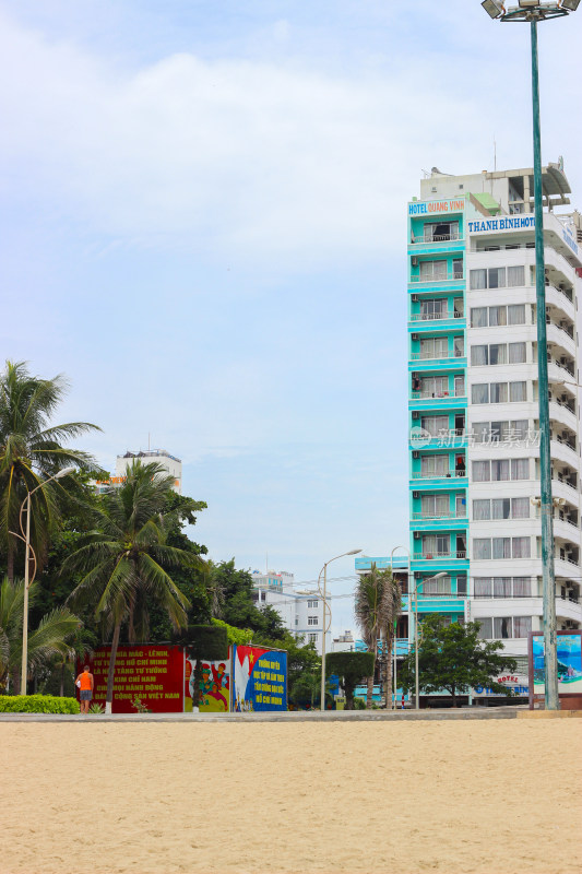 越南芽庄海岸线的城市建筑