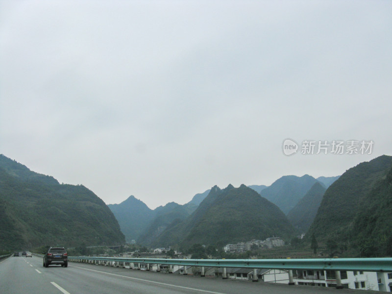 2012年得G75兰海高速，重庆到贵州的路段