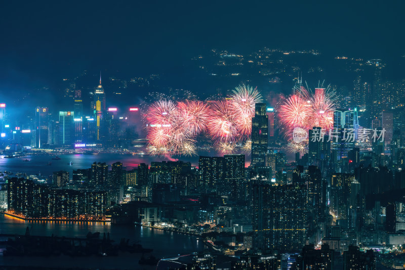 香港飞鹅山国庆维多利亚港CBD夜景烟花秀