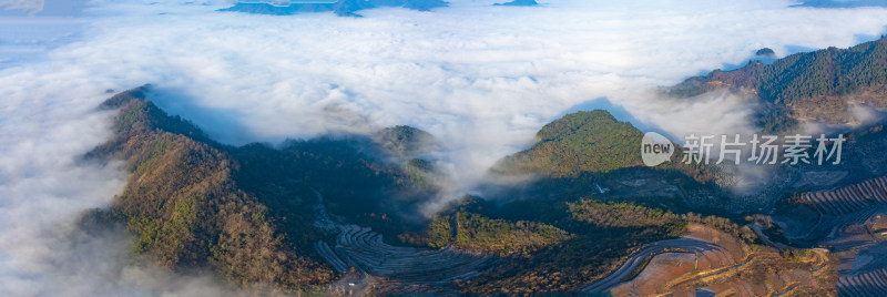 高山山峦群山晨曦日出云海航拍