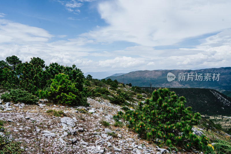 丽江玉龙雪山干河坝山脊线