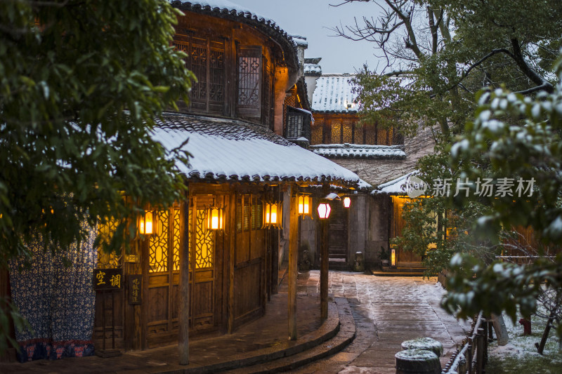 江南水乡古镇雪景