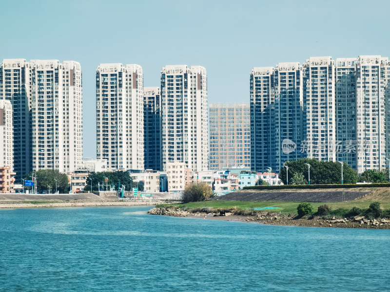 佛山市东平河江景半月岛湿地公园