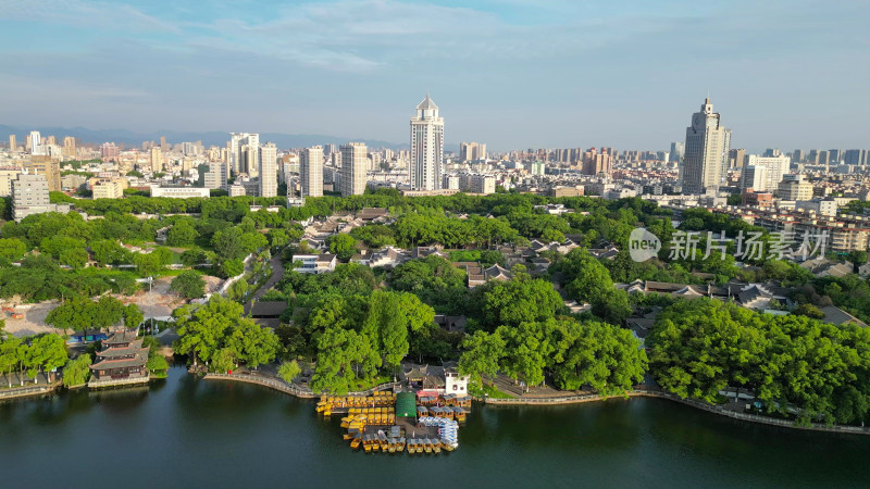 航拍浙江宁波天一阁月湖景区