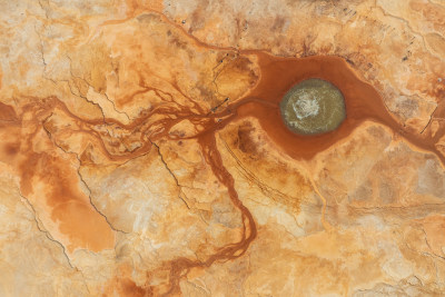 青海茫崖艾肯泉航拍