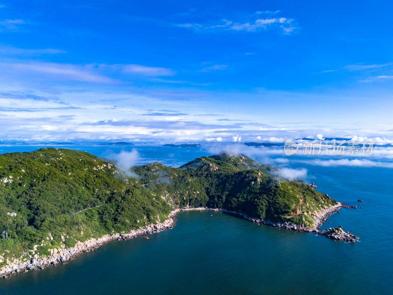 大海岛屿南澳岛云海航拍图