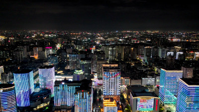 广东汕头时代广场万象城夜景灯光航拍图