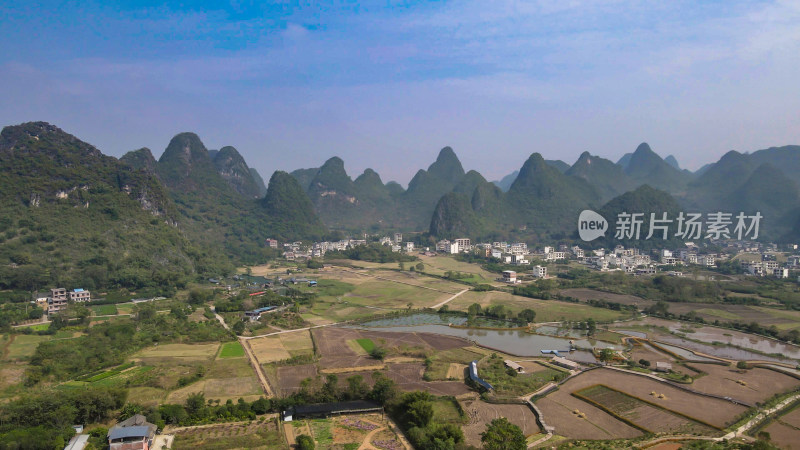 广西桂林阳朔山水风光航拍图