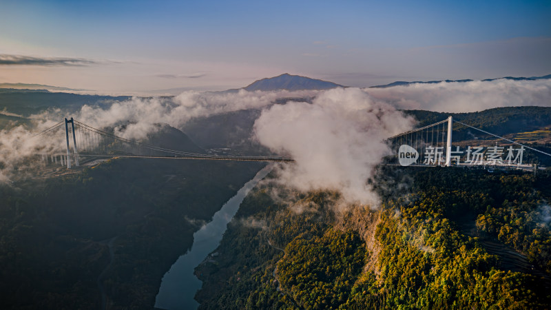 超级工程龙江大桥全景