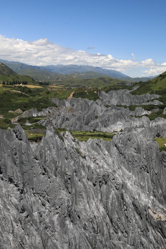 川西夏季墨石公园