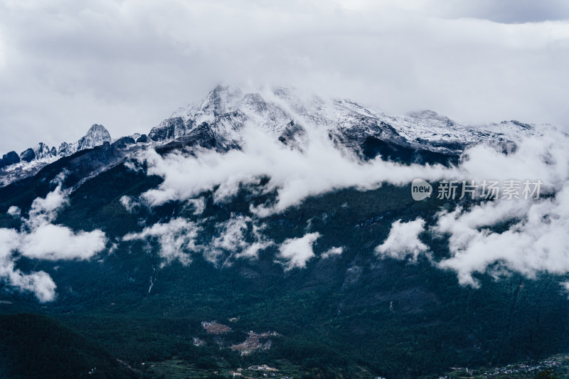 迪庆藏族自治州哈巴雪山