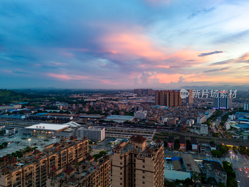 广西玉林城市晚霞航拍图