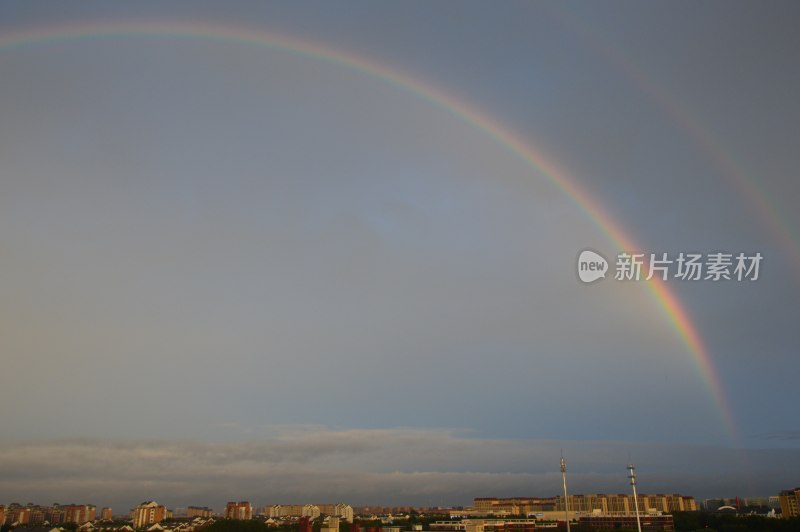 雨后彩虹