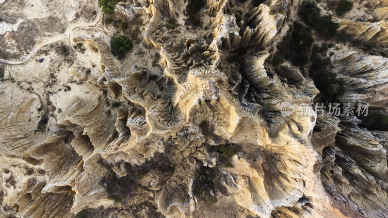 壮观的土林地貌鸟瞰全景