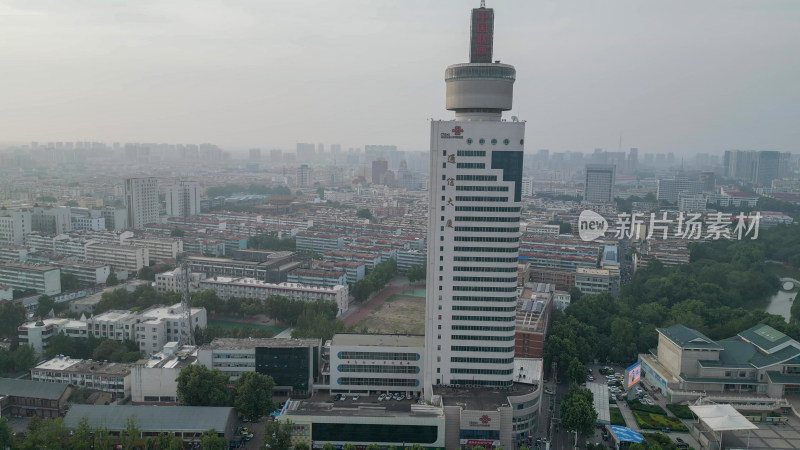 航拍山东济宁地标通信大厦