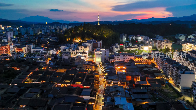 泰宁古城晚霞夜幕降临夜景航拍图